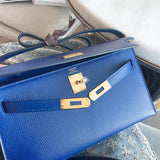  shopper bag interior and compartment view 9