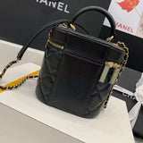 Zivas Charm Modern Edge Luxury Handbag (Signature Shape & Finish) – Close-Up Detail