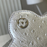  Classic handbag carried on shoulder 10