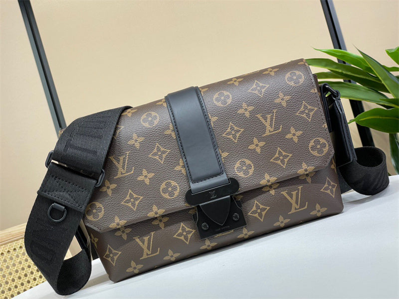  top-handle bag interior and compartment view 21