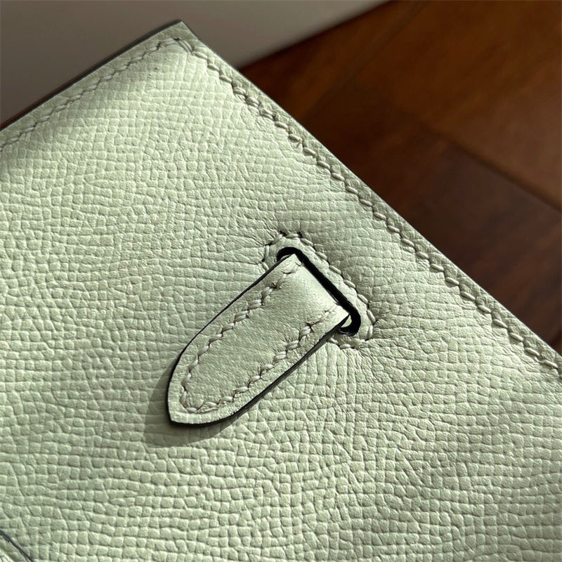  Statement structured bag carried on shoulder 10