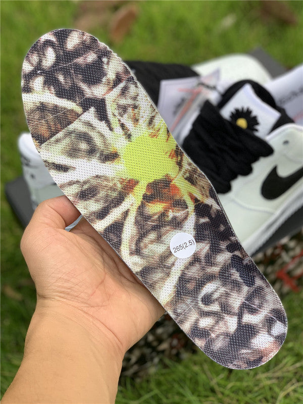 Nike Men's & Women's Luxury Fashion Trainers — Style 066 detail view