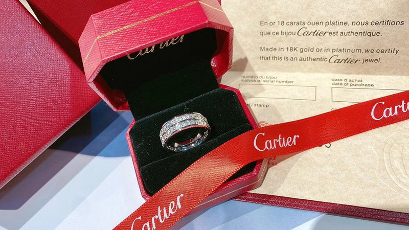 Front view of Cartier unisex jewelry piece