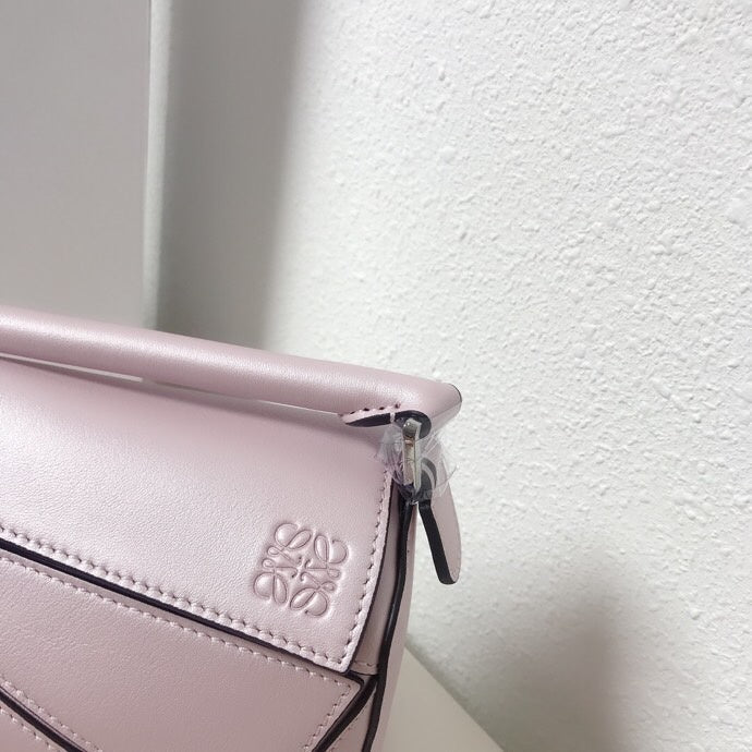 Ziva's Charm handbag – interior view (18cm*7cm*13cm)