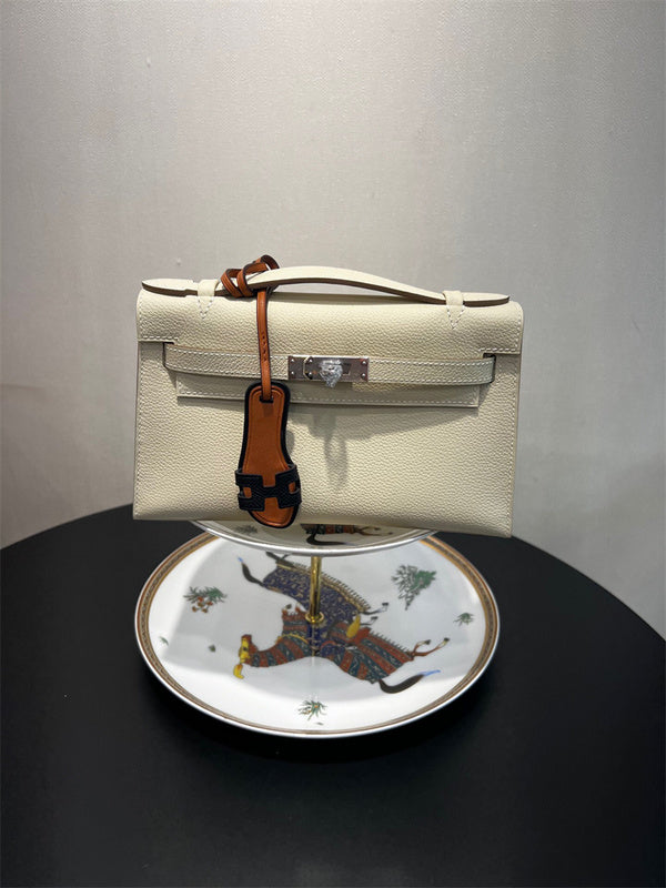 Classic bag women's premium everyday handbag