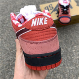 Nike Men's & Women's Designer Lifestyle Shoes — Style 200 front view