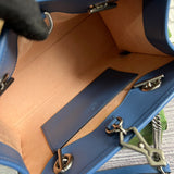 Close-up detail of modern chic women's handbag – women's luxury accessory