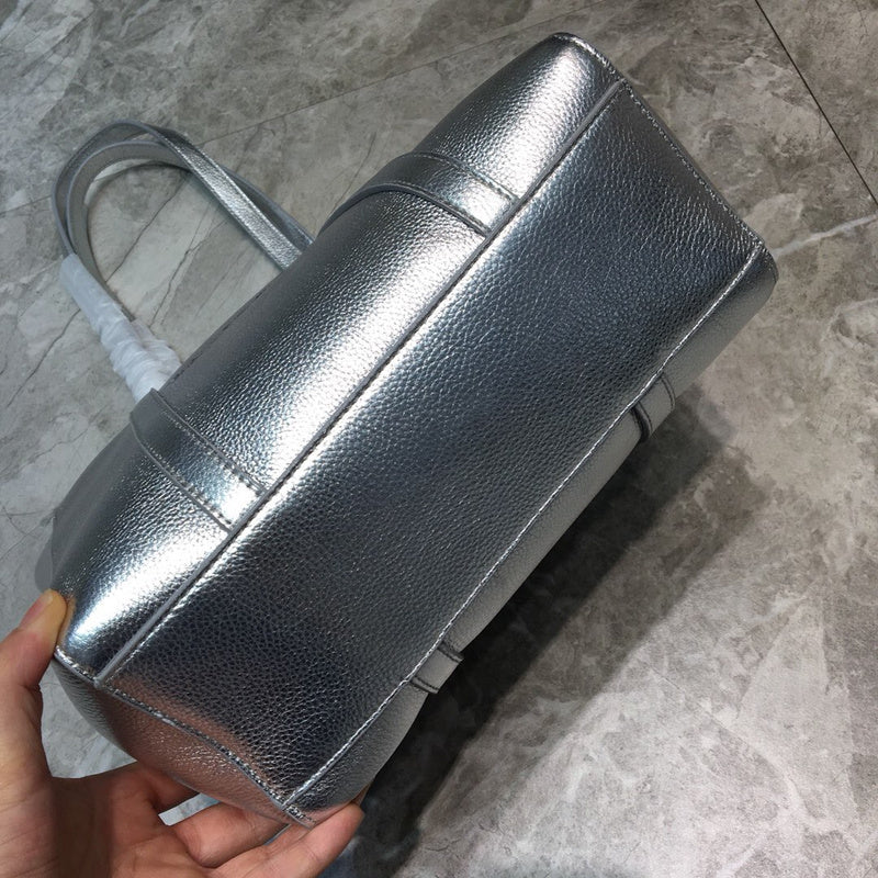 Contemporary Vegan Leather Handbag - Versatile Everyday Design | Women's Luxury Handbag #926 - back view (image 4) of designer-inspired handbag