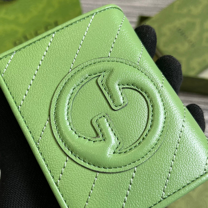 Back view of everyday-luxe refined women's handbag – women's luxury handbag
