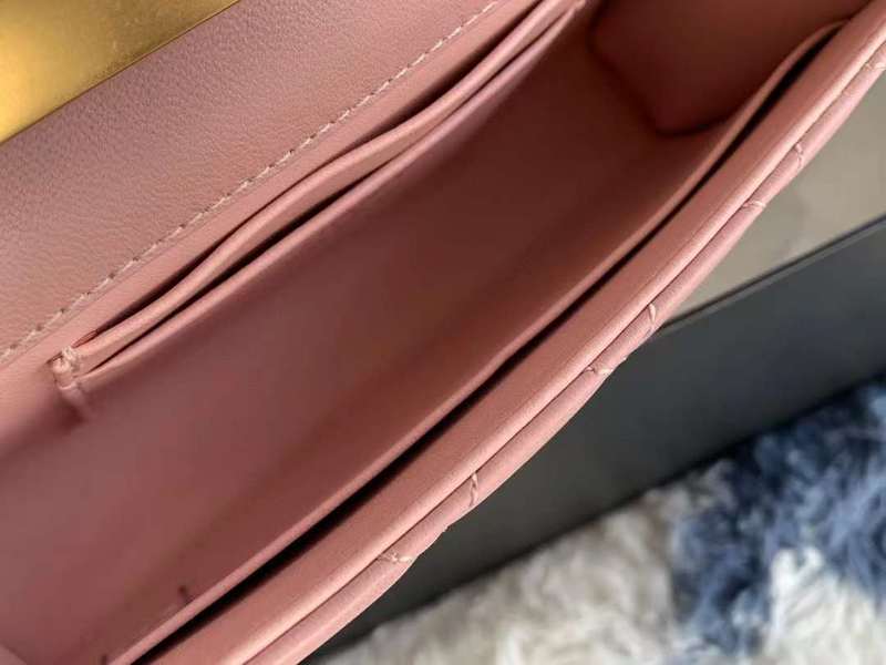 Zivas Charm Modern Edge Everyday Handbag (Statement-Ready Design) – Interior View