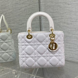 Close-up detail of premium sleek women's handbag – women's everyday handbag