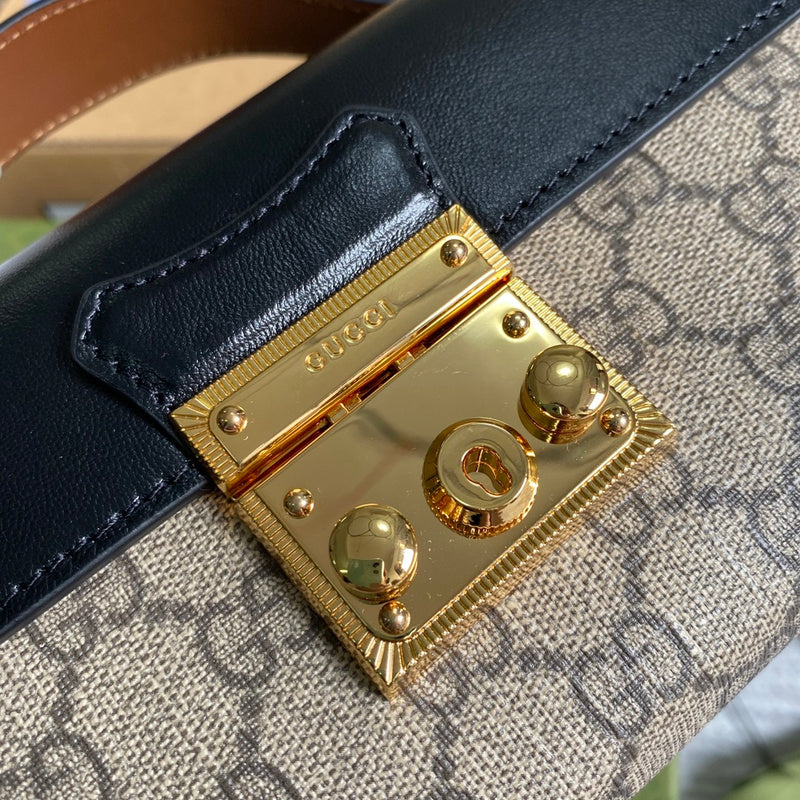 Handle and strap detail of chic refined women's handbag – women's premium purse