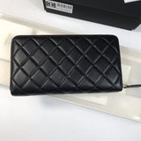 Zivas Charm Elevated Essentials Everyday Handbag (Elevated Accessory Essential) – Detail View