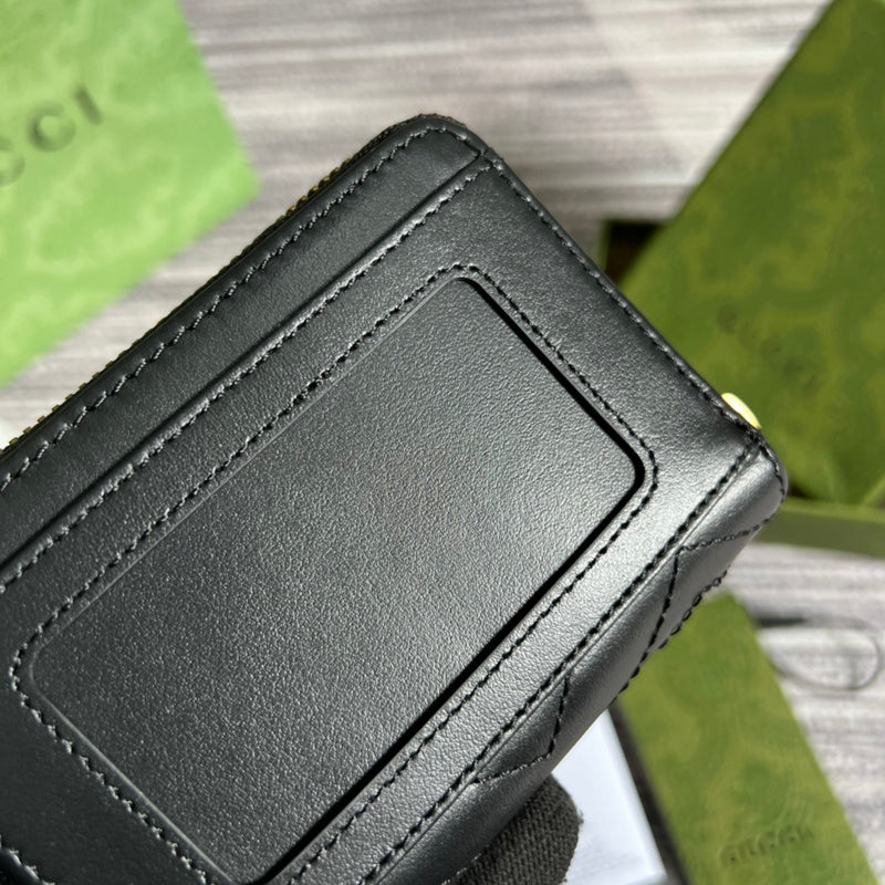 Close-up detail of chic premium women's handbag – women's luxury accessory