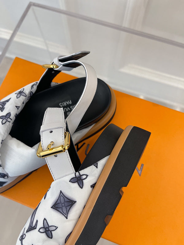 Louis Vuitton shoes Style 406 - back heel detail (alternate angle)