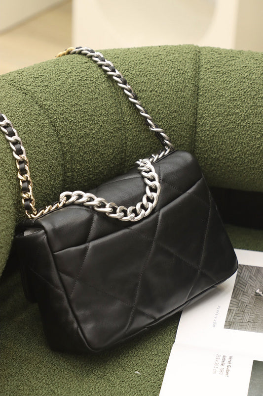  mid purse view 6