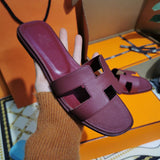 Hermes sandals Style 092 - logo and branding close-up