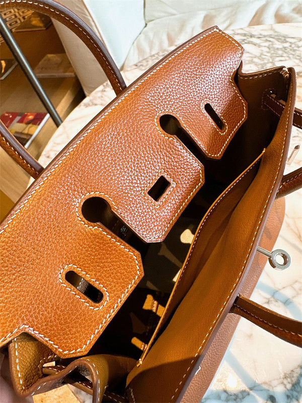  polished shopper bag detail view showing craftsmanship 8