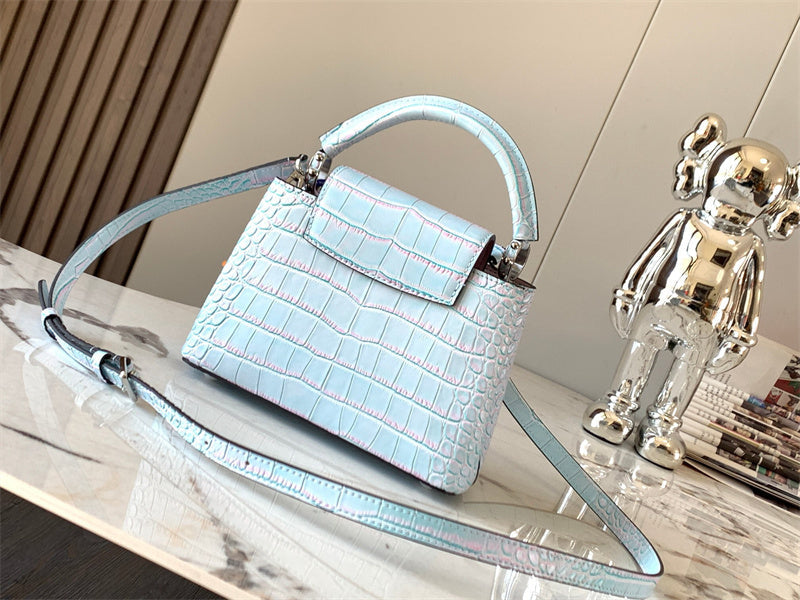  Statement satchel carried on shoulder