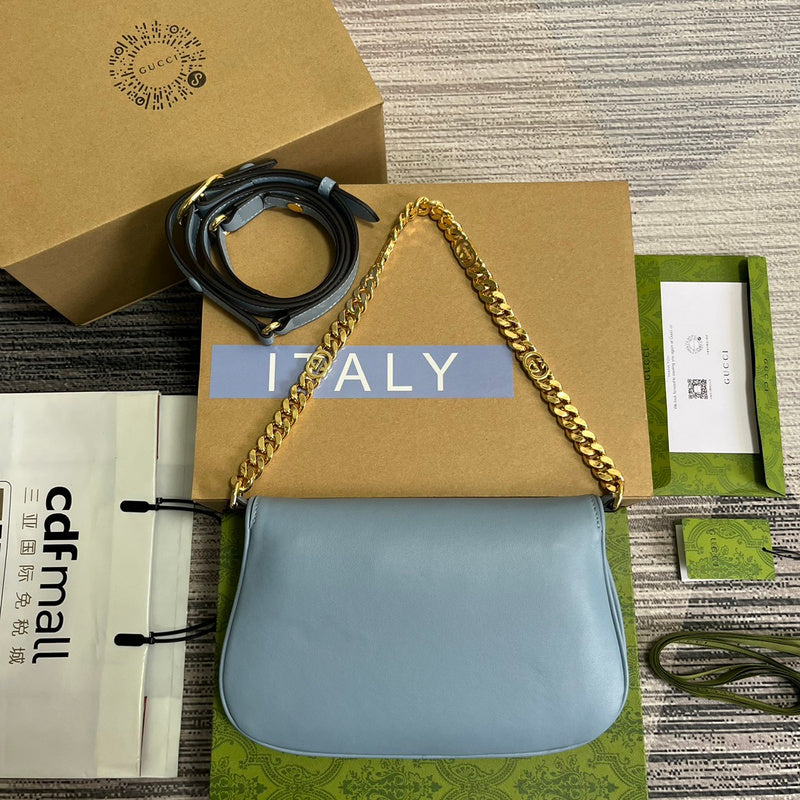 Front view of modern everyday-luxe women's handbag – women's everyday handbag