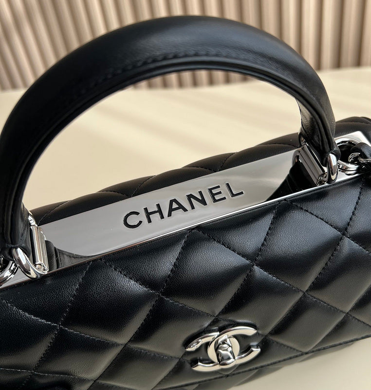  mid purse view 9