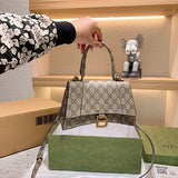 Ziva's Charm handbag – detail view (one versatile size)