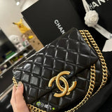  mid purse view 8