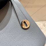 Effortless handbag styled for everyday wear