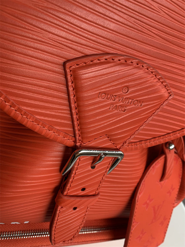  chic tote bag detail view showing craftsmanship 8