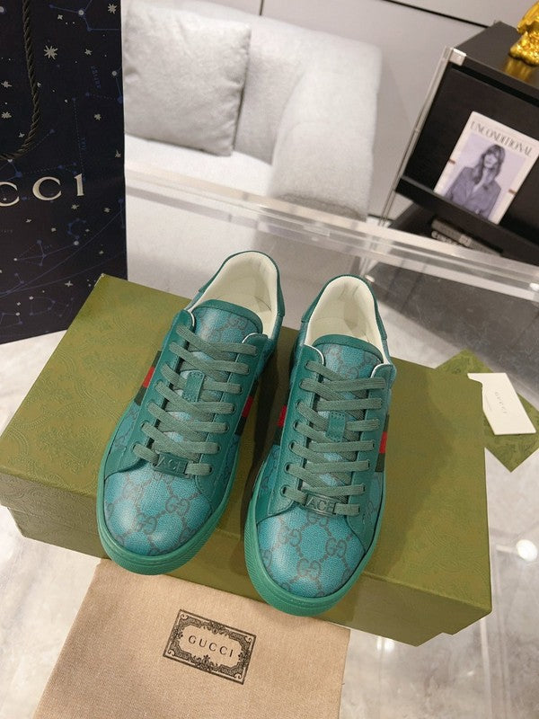 Gucci bold contrast luxury sneakers view 10 minimalist modern build
