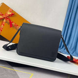 Front view of signature modern women's handbag – women's designer-style accessory