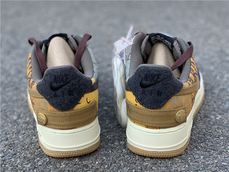Nike Men's & Women's Luxury Fashion Trainers — Style 006 side view