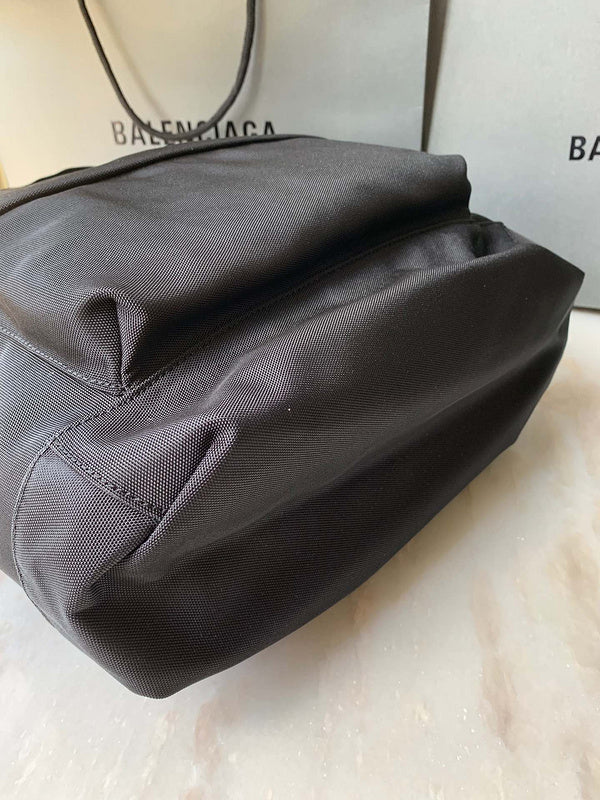 Classic Premium PU Leather Handbag - Versatile Everyday Design | Women's Designer-Inspired Purse #146 - back view (image 4) of designer-inspired handbag