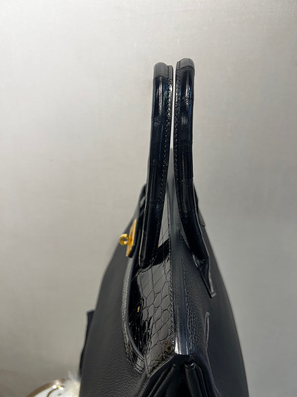 Close-up detail of effortless bag design