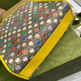 Handle and strap detail of modern premium women's handbag – women's everyday handbag