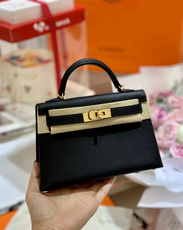 Interior view of tailored premium bag