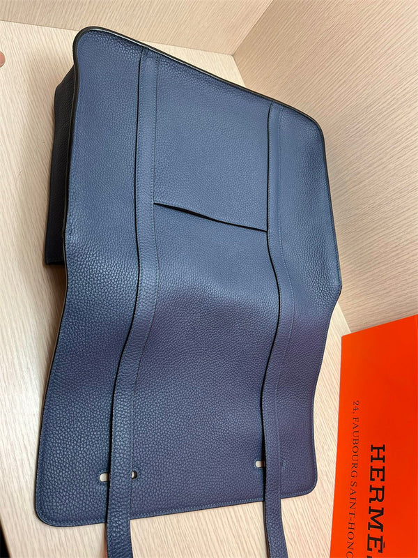  Elegant handbag front view 25