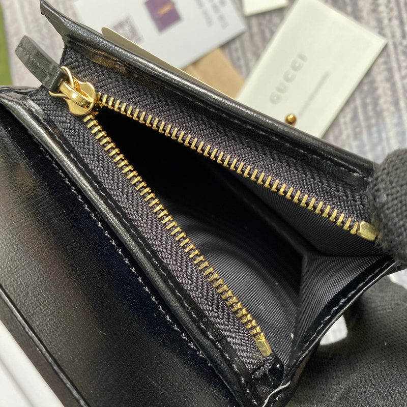 Interior view of premium statement women's handbag – women's premium purse
