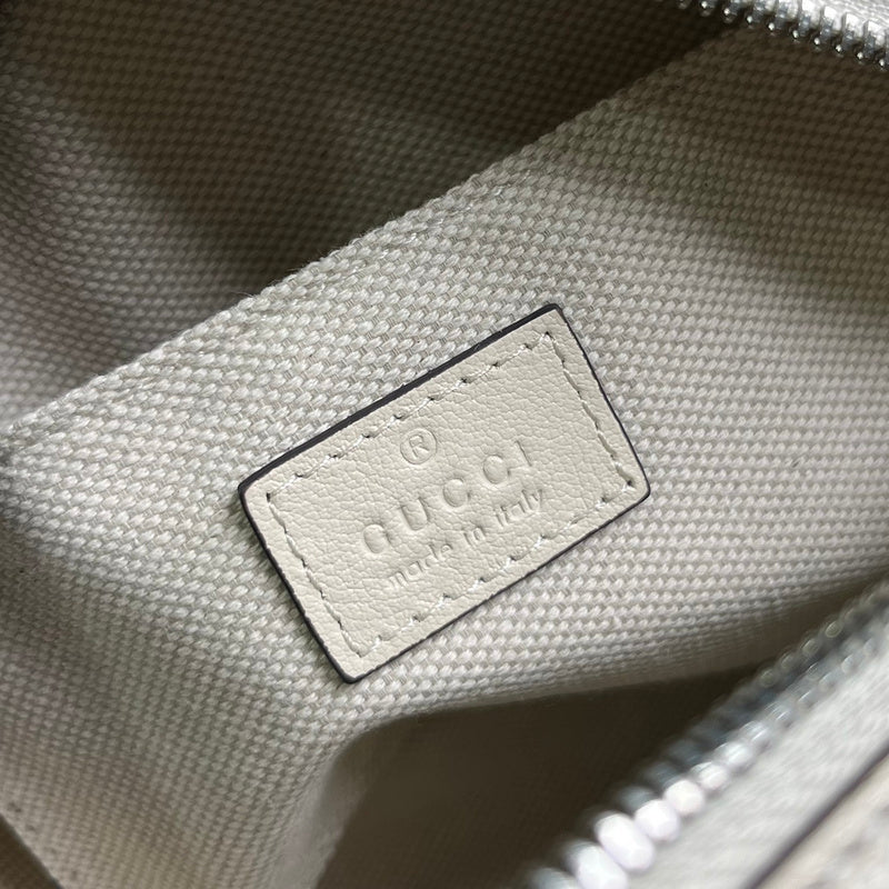 Close-up detail of polished signature women's handbag – women's luxury accessory