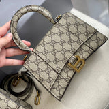 Ziva's Charm handbag – interior view (one versatile size)