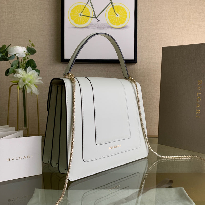 Modern Vegan Leather Handbag - Versatile Everyday Design | Women's Luxury Handbag #1700 - texture close-up (image 9) of designer-inspired handbag