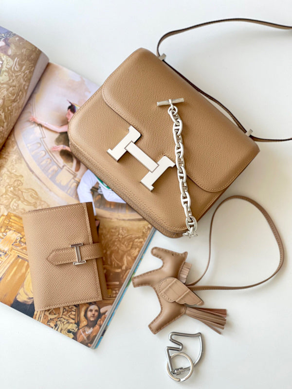 Statement bag women's premium everyday handbag