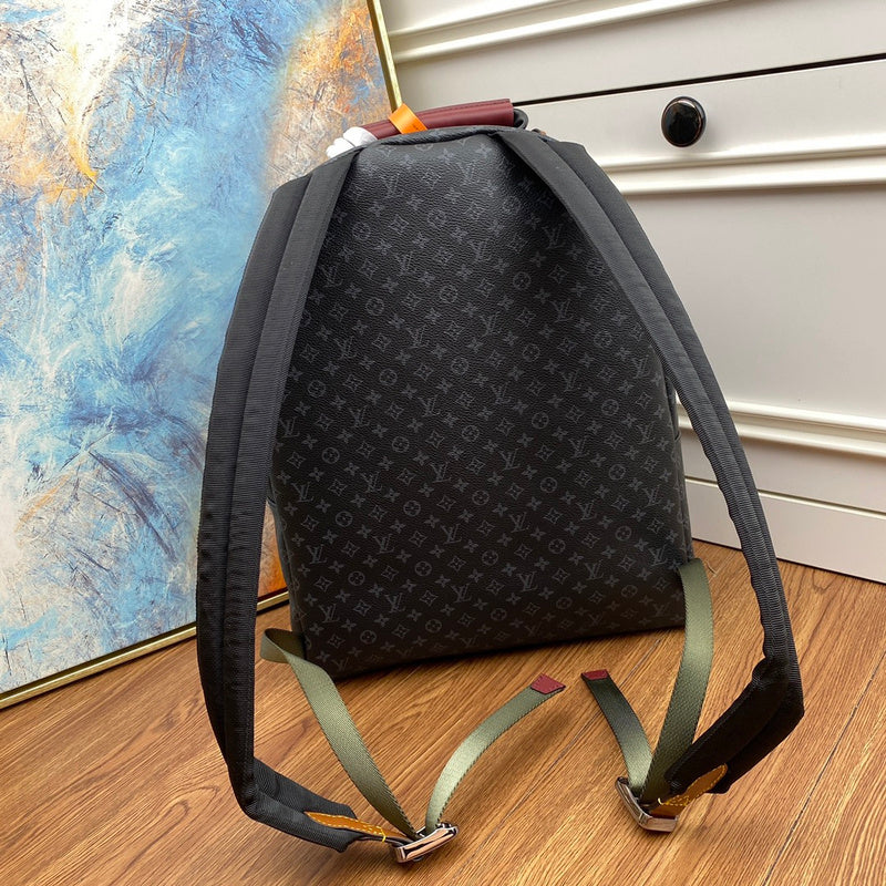 Close-up detail of premium signature women's handbag – women's designer-style accessory