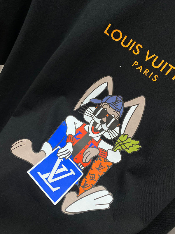 Back view of Louis Vuitton cotton t-shirt with tailored silhouette