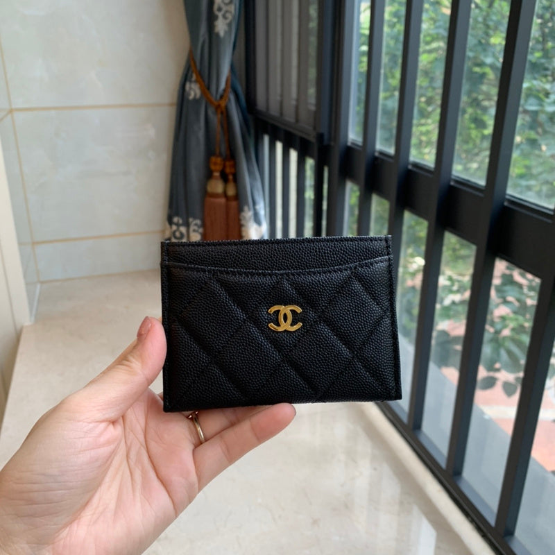 Zivas Charm Timeless Appeal Everyday Handbag (Refined Modern Silhouette) – Full Silhouette