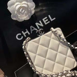  women's handbag, versatile design, view 1
