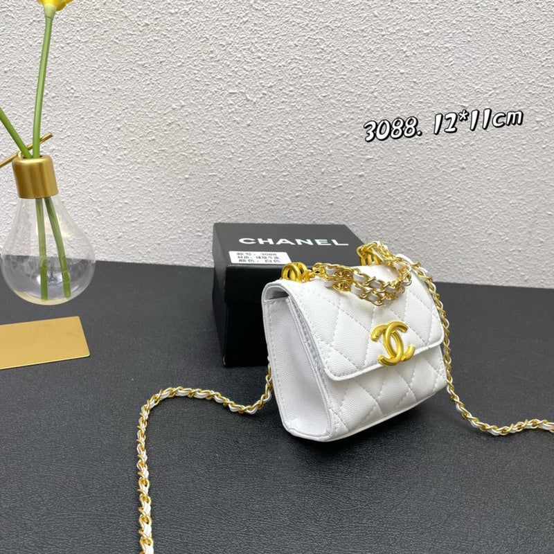 Zivas Charm Effortless Elegance Designer Handbag (Premium Everyday Carry) – Lifestyle Shot