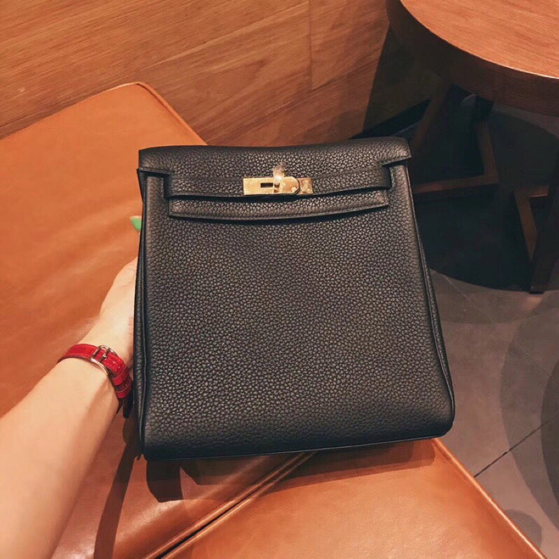 Balanced bag shown from front angle