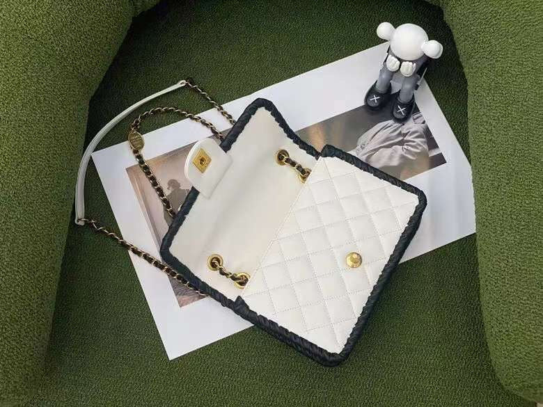  women's handbag, mid design, view 10