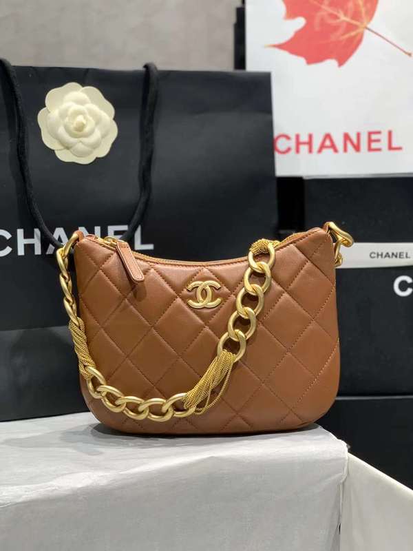 Zivas Charm Signature Style Luxury Handbag (Polished Everyday Piece) – Styled Look